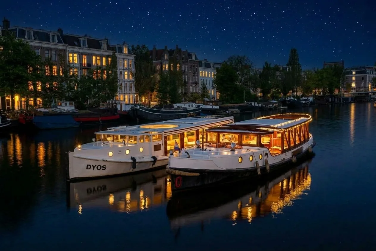 Saloon boats in the evening on the Amsterdam canals