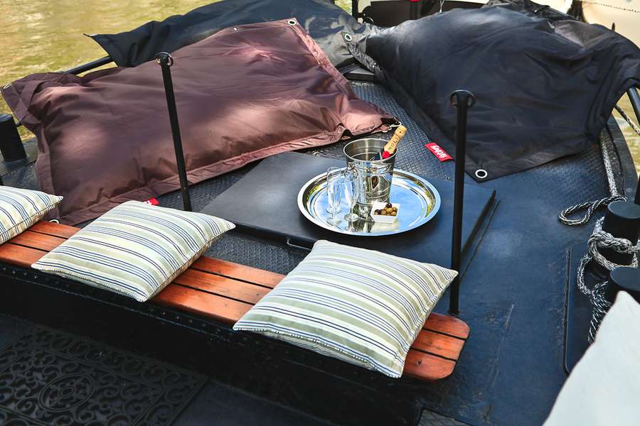 amsterdam party boat from hull rent 60 persons canal barge anna maria via rent a boat amsterdam party boat from hull rent 60 persons canal barge anna maria via rent a boat
